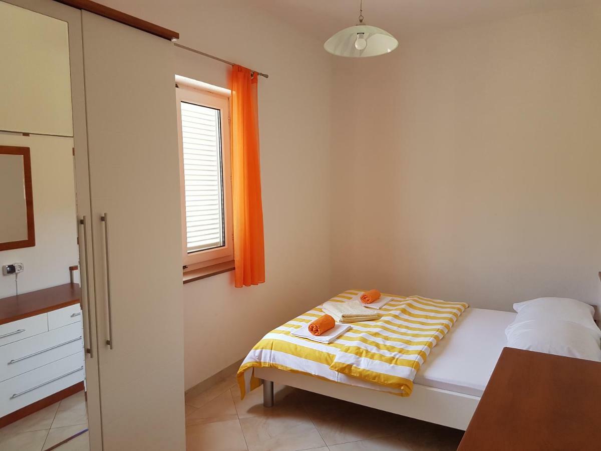Apartment Andrea Ii *